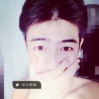 气质男生高冷神头像动漫