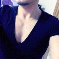 气质男生下装二郎腿头像 气质男生下装二郎腿头像