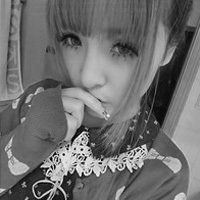 卡通男生伤感带字黑白头像