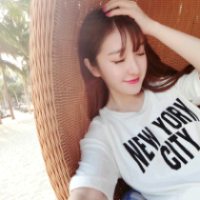 黑白情侣头像带字伤感女生