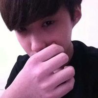 二次元动漫帅哥头像高清