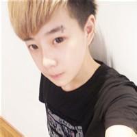 蓝色头发帅哥漫画头像