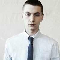 成熟男人眼镜动漫头像图片