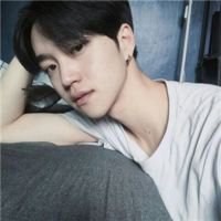 中分头像男生韩国