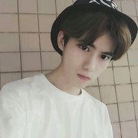 中分头像男生韩国