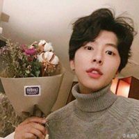 中分头像男生韩国