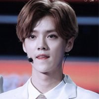 中分头像男生韩国