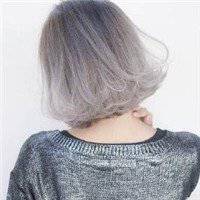 卷发头像女生背影