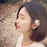 发型头像女短发