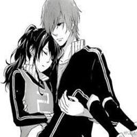 哥哥抱妹妹头像