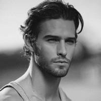 大胡子叔叔头像