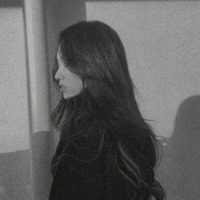 头像女侧面高冷