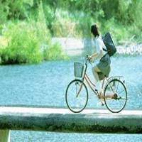女人骑自行车头像