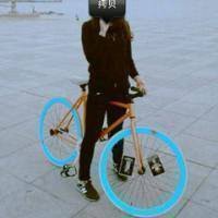 女人骑自行车头像
