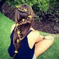 女生头发披肩头像