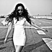 女生头发披肩头像