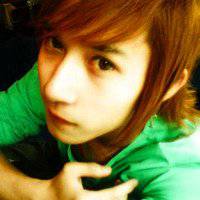 微信头像染发男生帅气