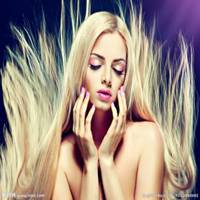 微信金发美女头像