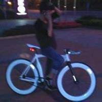 攀爬自行车头像