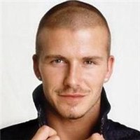 欧美光头男头像图片