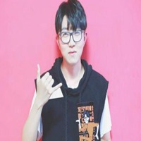 毛不易卡通头像