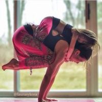 瑜伽头像女生意境图片