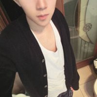 男生活照片头像素颜