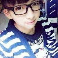 男生活照片头像素颜