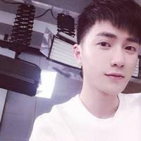 真实头像男高清图片