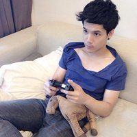 真实头像男高清图片