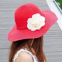 红色帽子头像女生