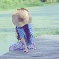 美女侧面花海头像