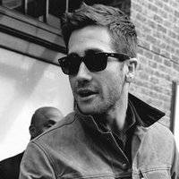 老年人头像成熟稳重