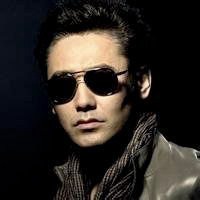 老年人头像成熟稳重