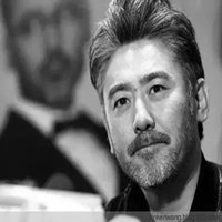 老年人头像成熟稳重