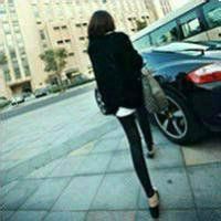 背面女生头发披肩头像