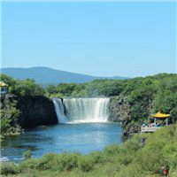 能聚财的微信山水头像