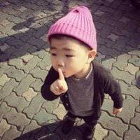 萌娃戴帽子头像