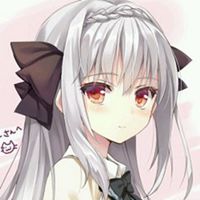 银发动漫少女头像