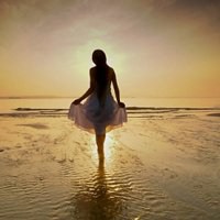 长发头像女生韩版