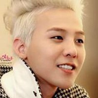 青少年头像男17岁照片