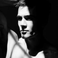 不开心头像男生