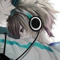二次元男生戴耳机头像