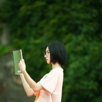 侧脸头像女生清新自然