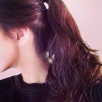 侧脸头像女生清新自然