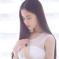 侧脸头像女生清新自然