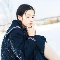 侧脸头像女生清新自然