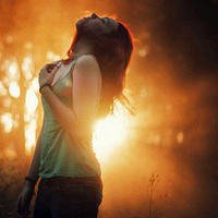 侧脸头像女生阳光