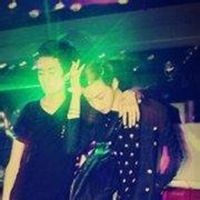 侧脸头像男生模糊