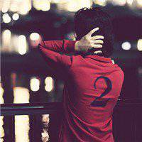 侧脸头像男生模糊